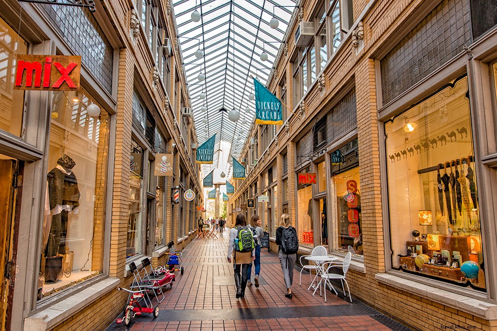 Discover Ann Arbor, Michigan: Arts, Culinary Delights, Nature, and University Spirit