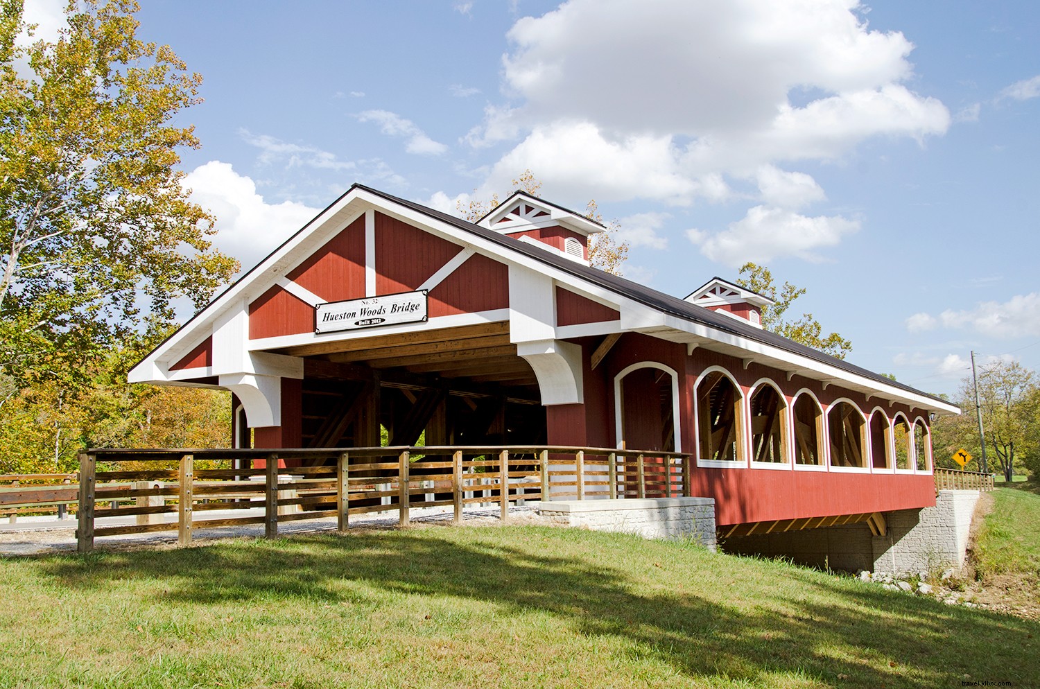 Discover Ohio s Best Fall Foliage Getaways: State Parks, Cabins & Luxury Lodges