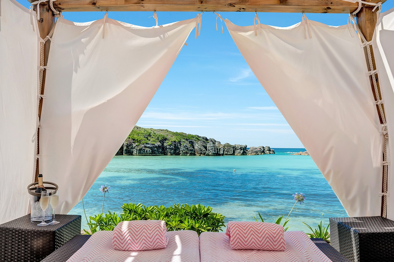 6 Types of Travelers Who Should Visit Bermuda Right Now