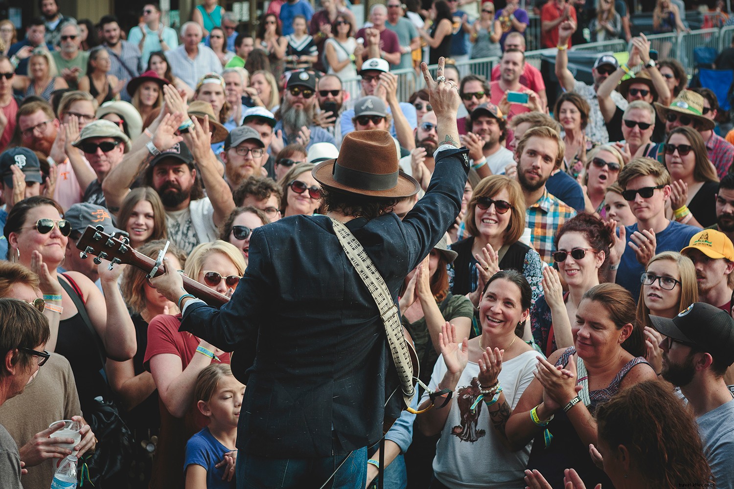 Virginia’s Premier Fall Trails: Wine Tasting, Horseback Riding, Scenic Drives & Music Heritage