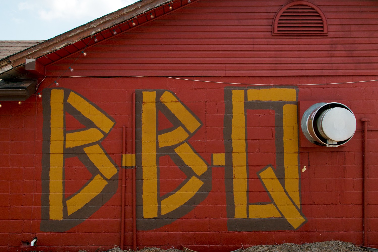 South Carolina Barbecue: Explore Four Unique Sauces and the Iconic BBQ Trail