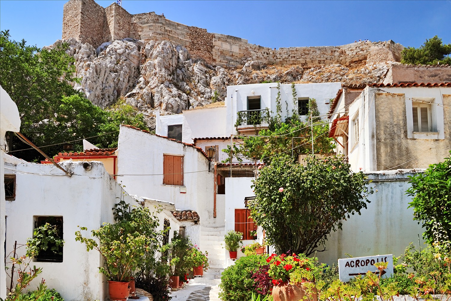 Ultimate Guide to Getting Started in Greece: Athens Highlights and Top Day Trips