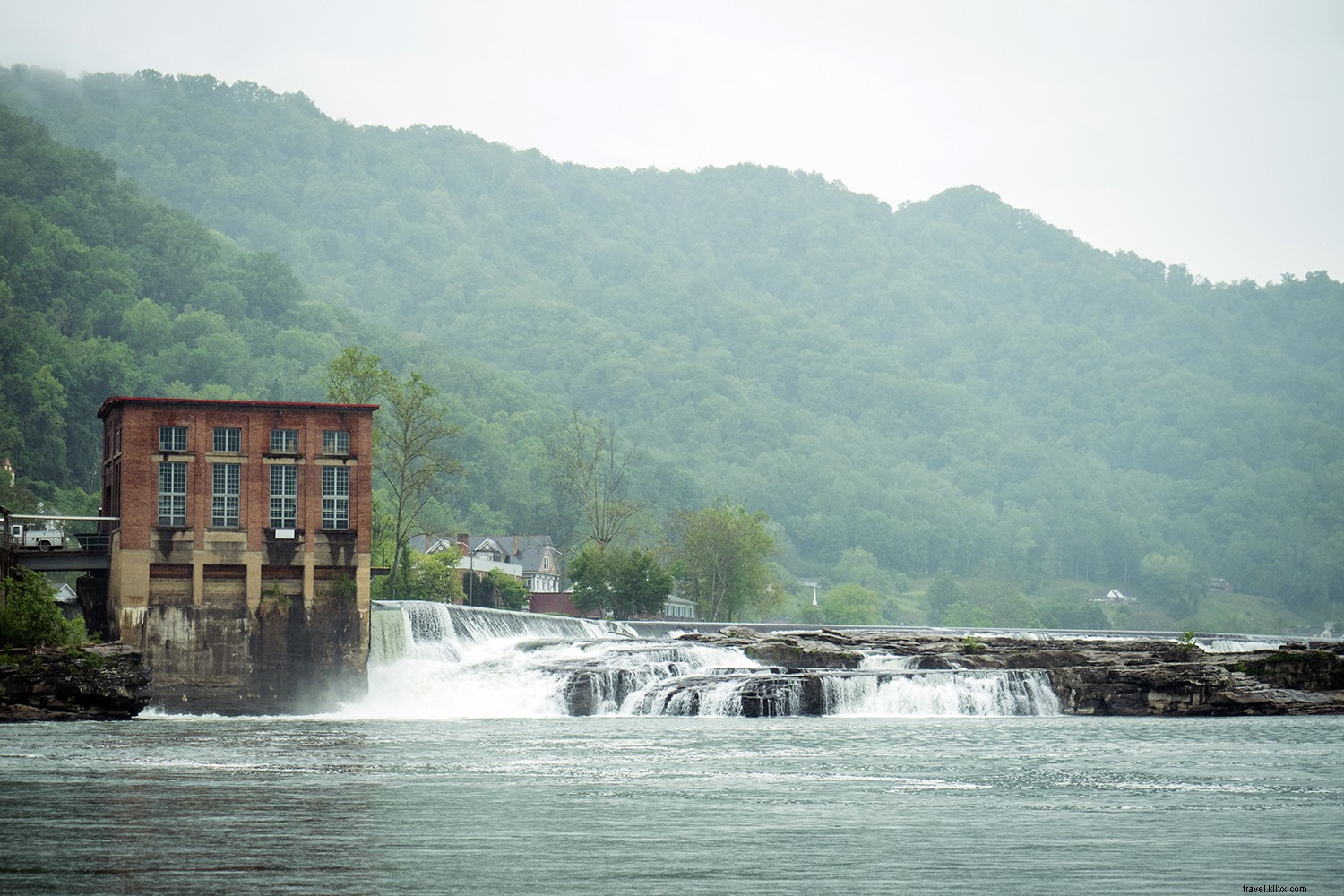 Explore West Virginia’s Scenic Country Roads: A Perfect Summer Road Trip