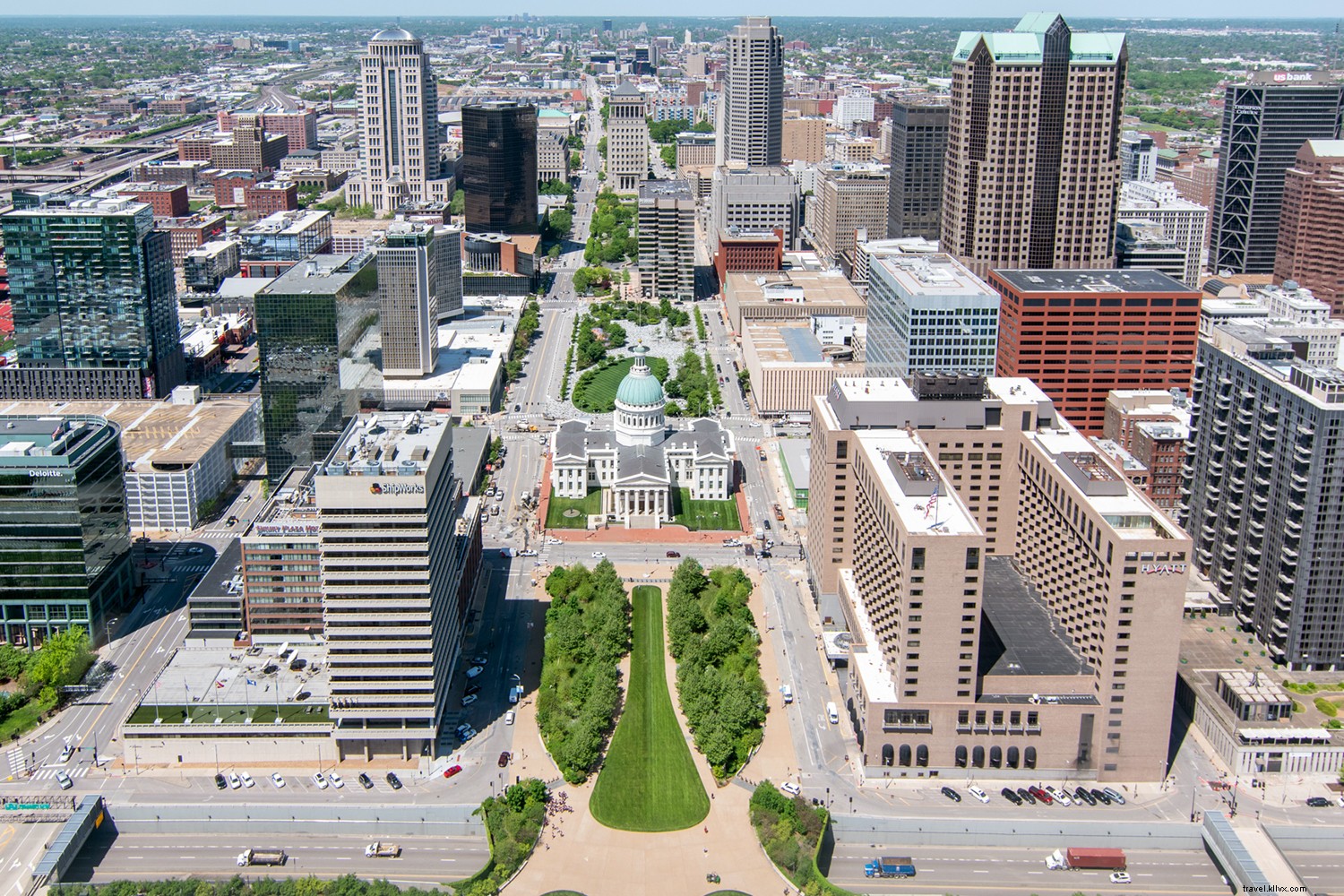 Discover Missouri s Charming River Towns: A Traveler s Journey with Leah Shoup