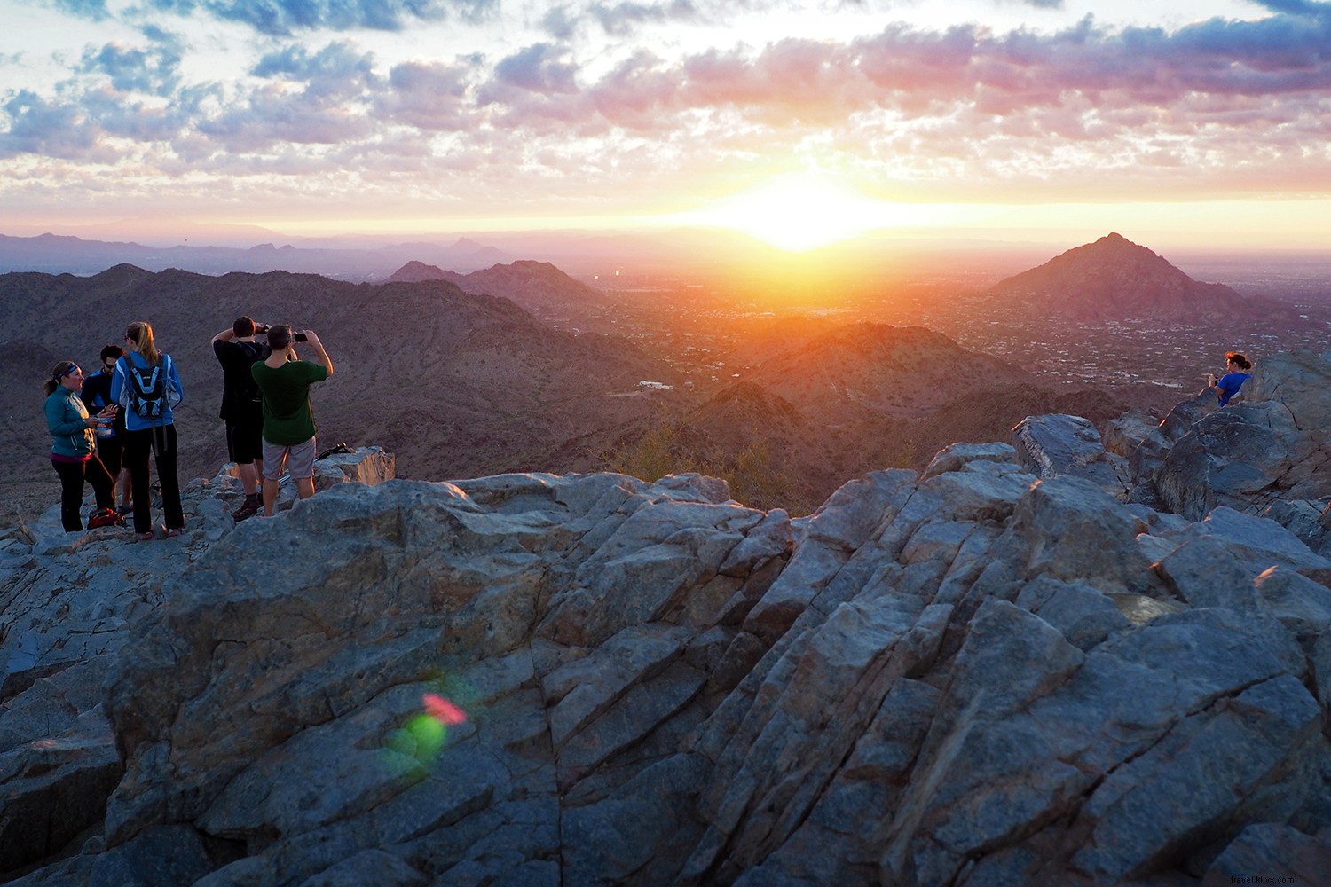 Discover Phoenix s Hidden Gems: Local Secrets for Outdoor Lovers, Culture Fans, Wellness Seekers & Foodies