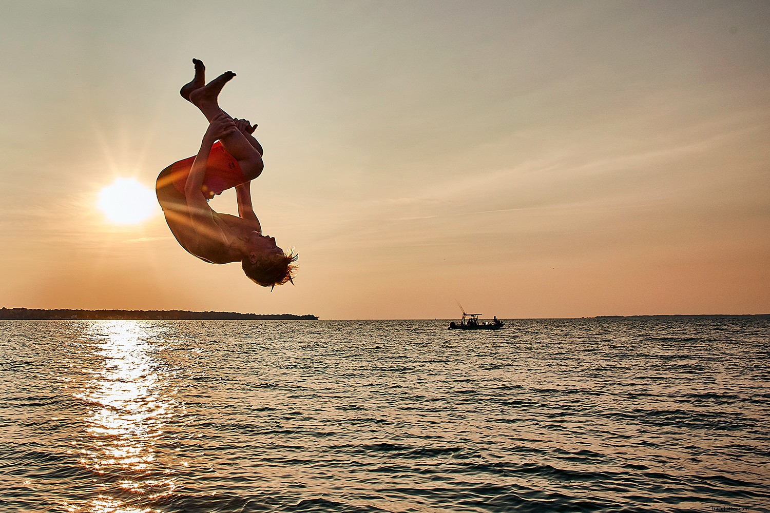 Unplug and Reconnect: Virginia s Stunning Natural Escapes and Iconic LOVEworks!