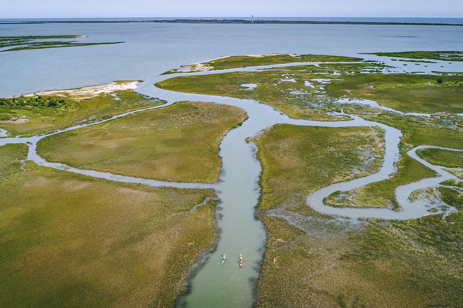 Unplug and Reconnect: Virginia s Stunning Natural Escapes and Iconic LOVEworks!