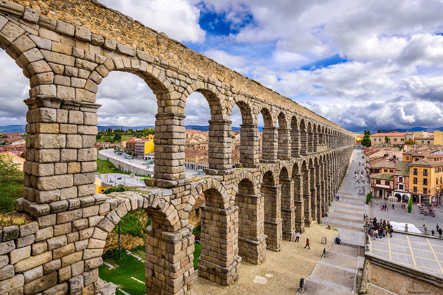 Experience Spain Through All Five Senses: An Expert Guide to Its Regions