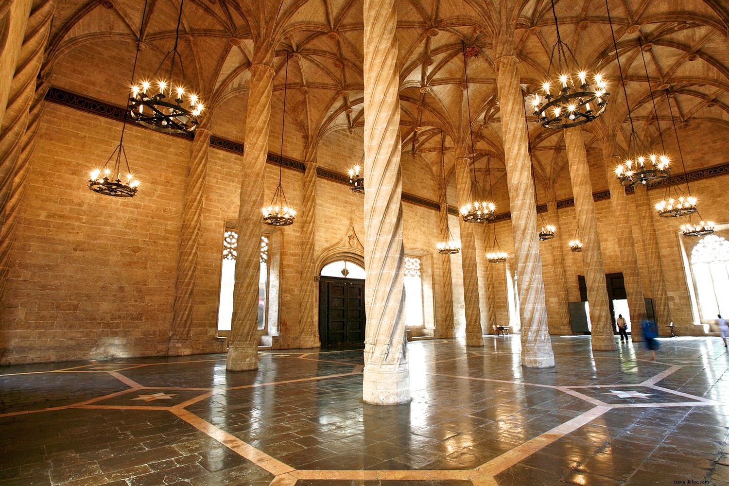 Experience Spain Through All Five Senses: An Expert Guide to Its Regions