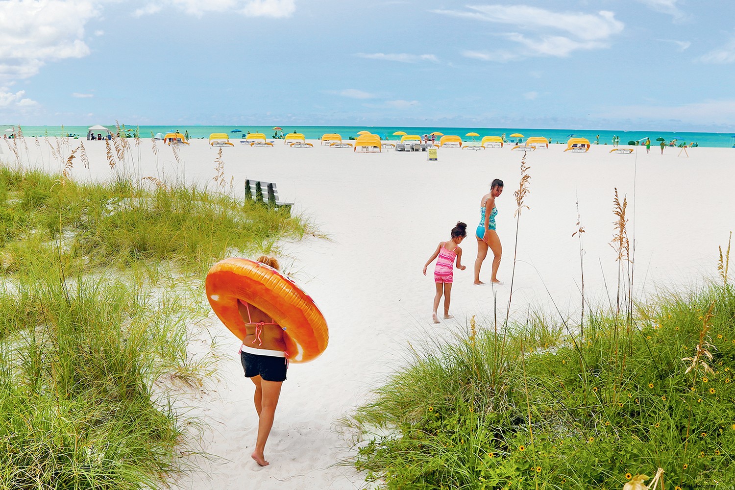 St. Pete/Clearwater Beaches: Florida s Perfect Getaway for Every Mood