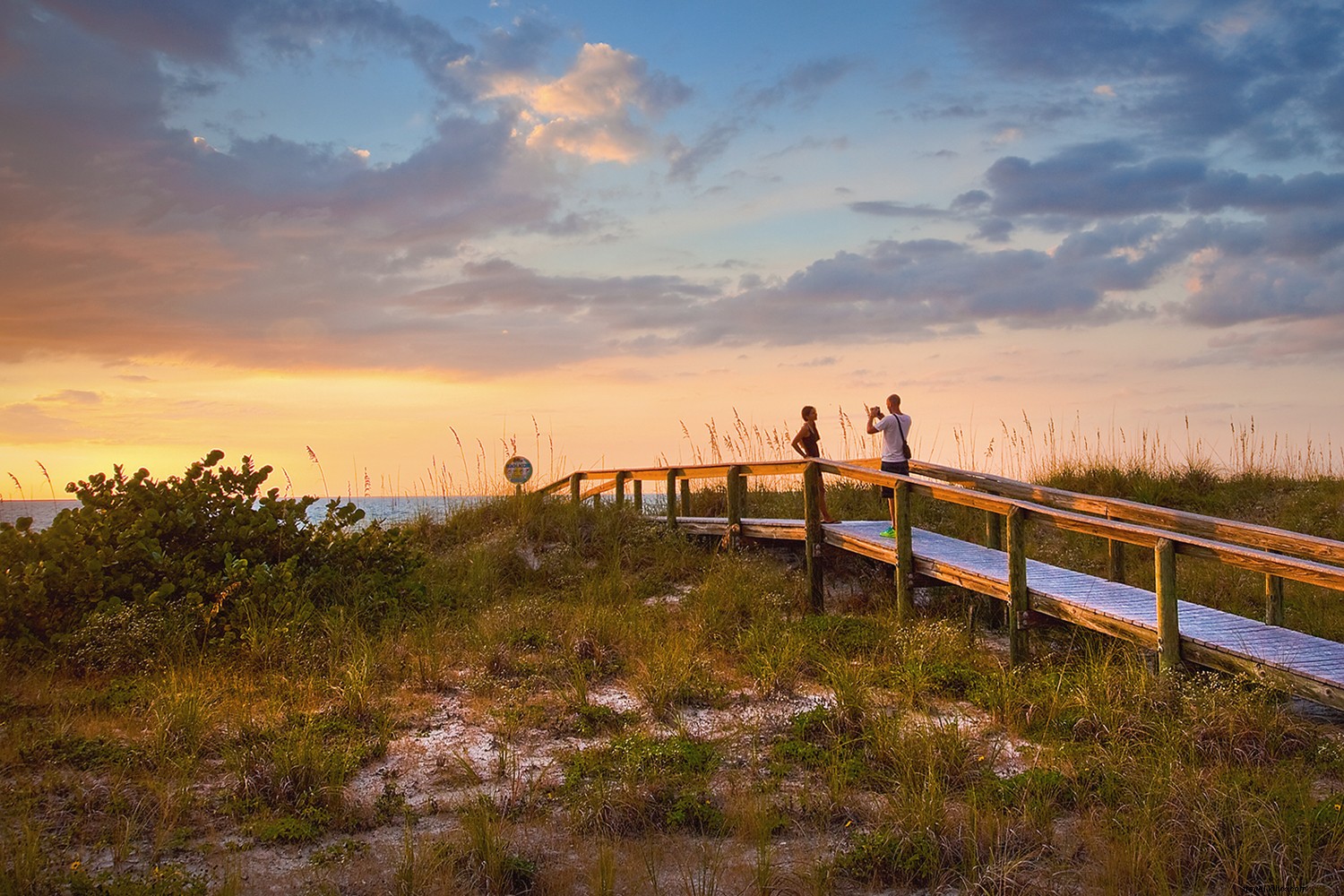 St. Pete/Clearwater Beaches: Florida s Perfect Getaway for Every Mood