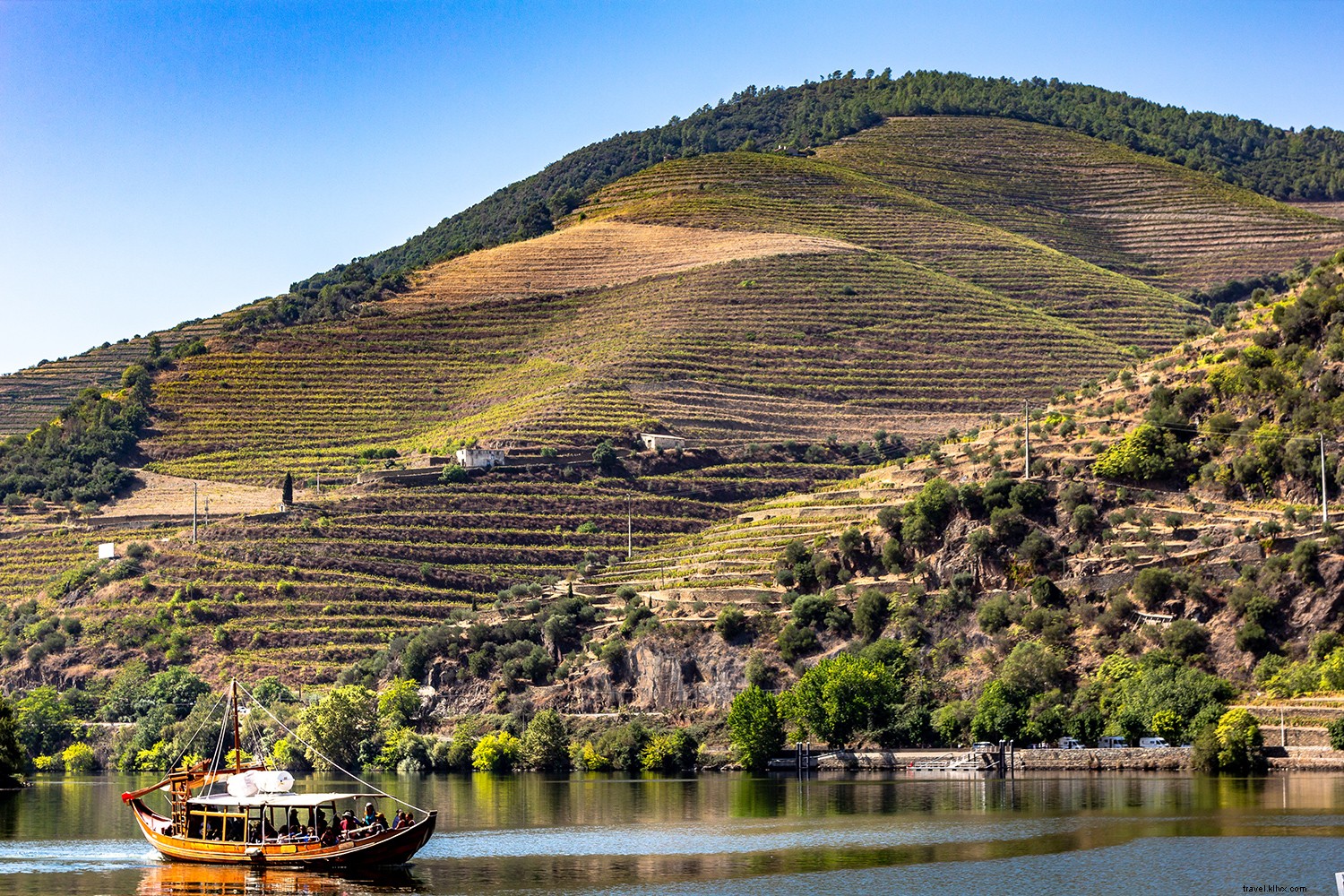 9 Exceptional Lesser-Known Wine Destinations Worldwide
