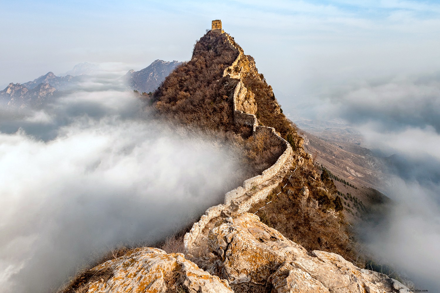 20 Iconic Destinations: Stunning Virtual Tours You Can Explore from Home