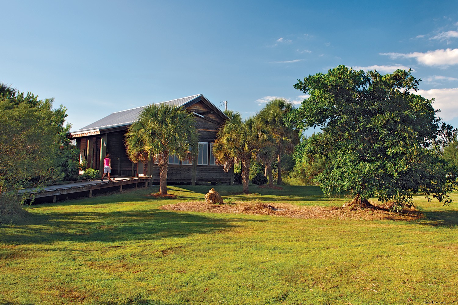 Discover Fort Myers & Sanibel: Florida s Premier Natural Beach Retreat