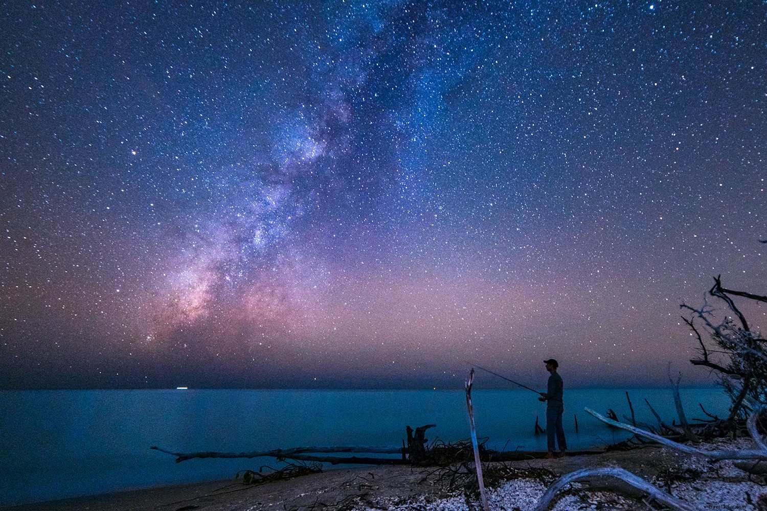 Discover Fort Myers & Sanibel: Florida s Premier Natural Beach Retreat