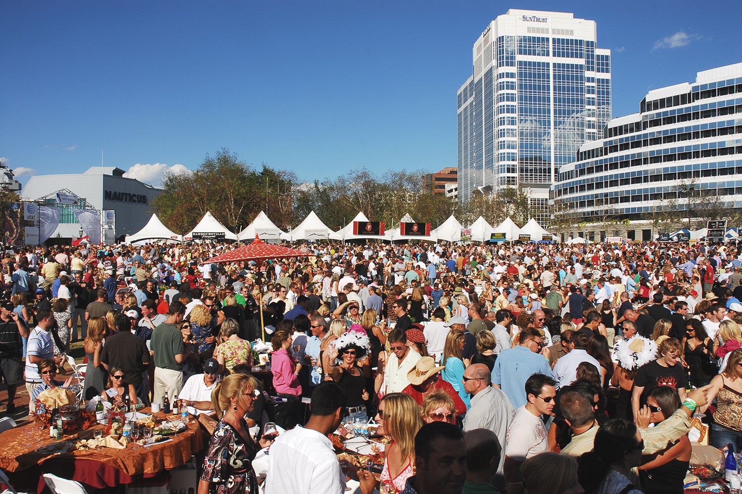 Eat, Drink, Love: Ultimate Fall Itineraries for Exploring Virginia