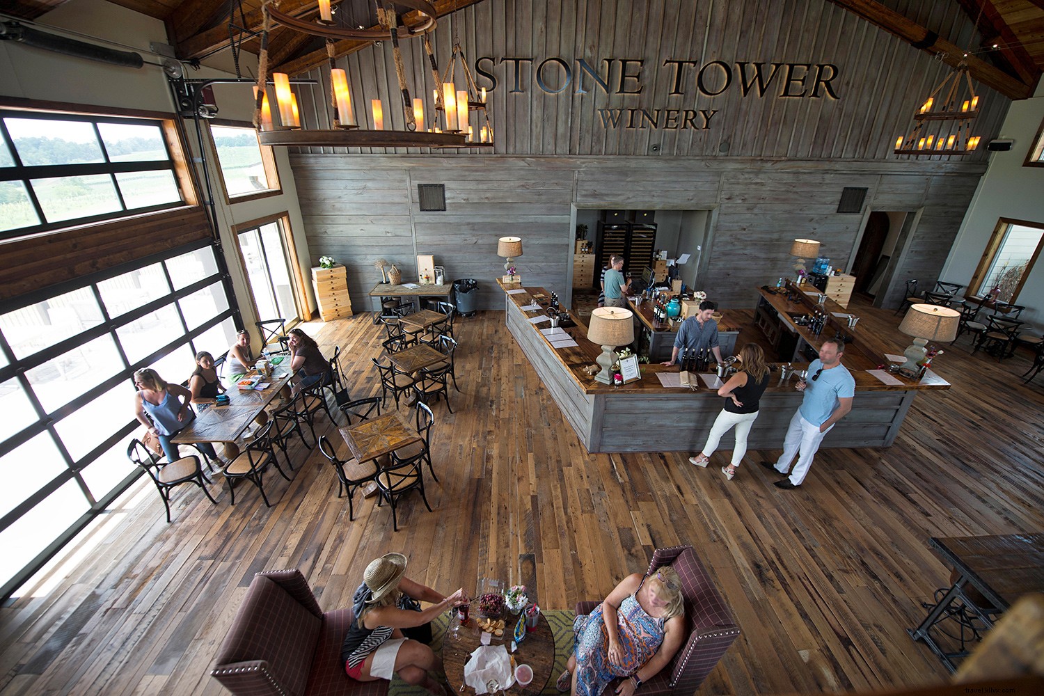 Top U.S. Wine Regions for an Unforgettable Fall Visit: Expert Recommendations