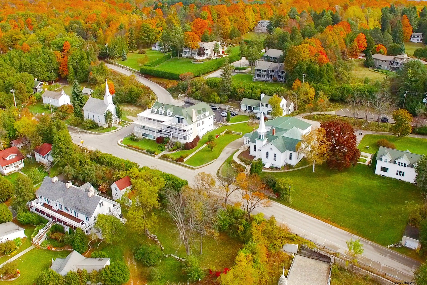 Top Midwest Destinations for Spectacular Fall Foliage