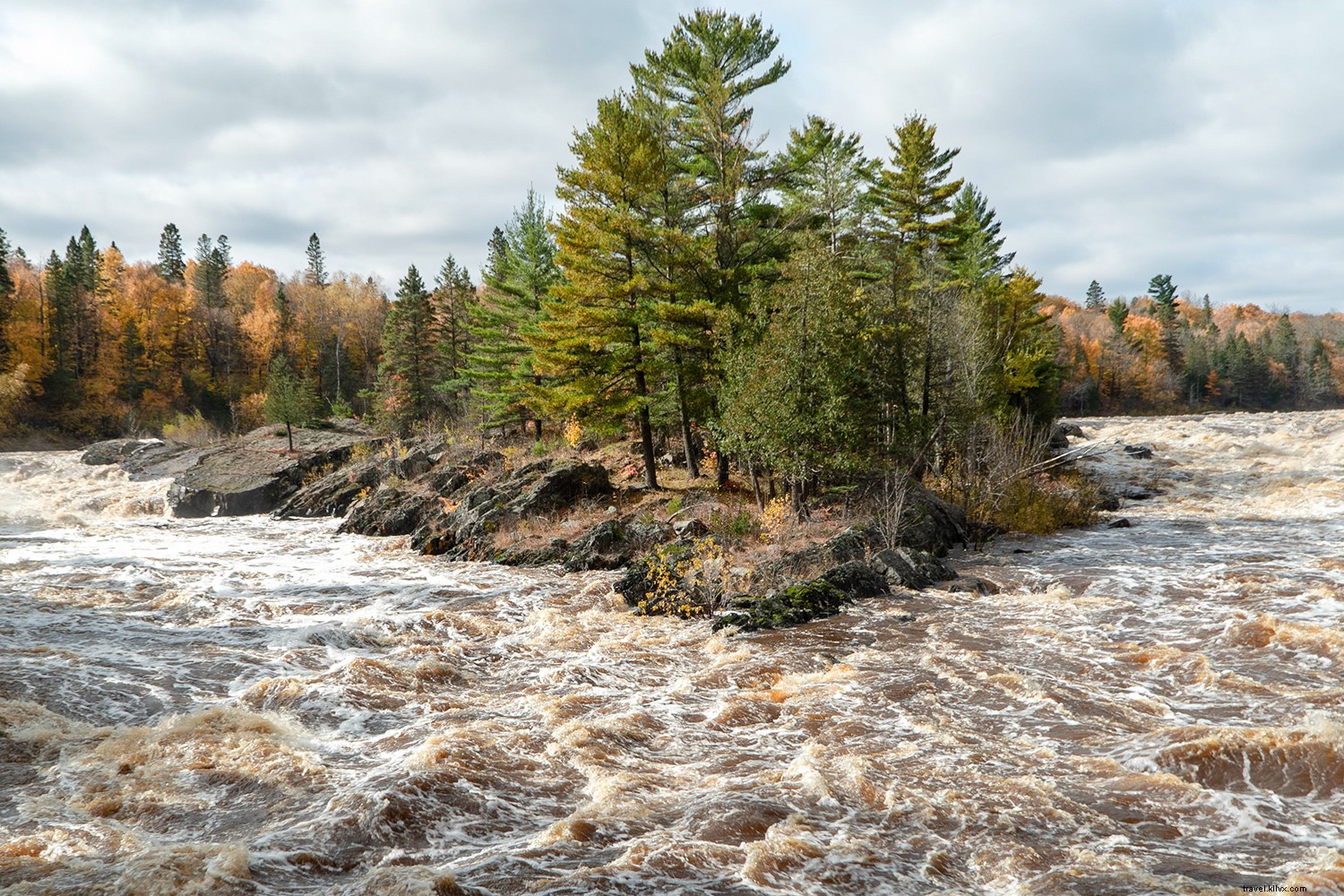 Top Midwest Destinations for Spectacular Fall Foliage