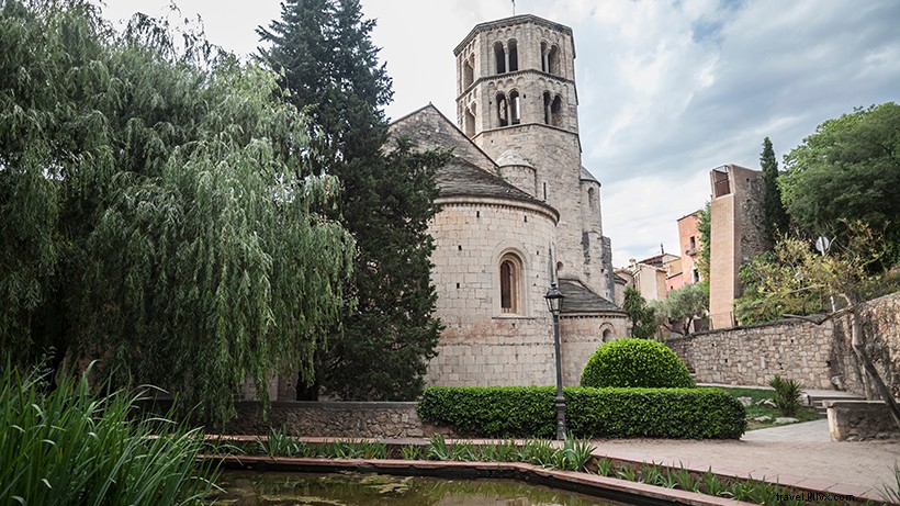 25 Iconic Game of Thrones Filming Locations You Can Visit Today