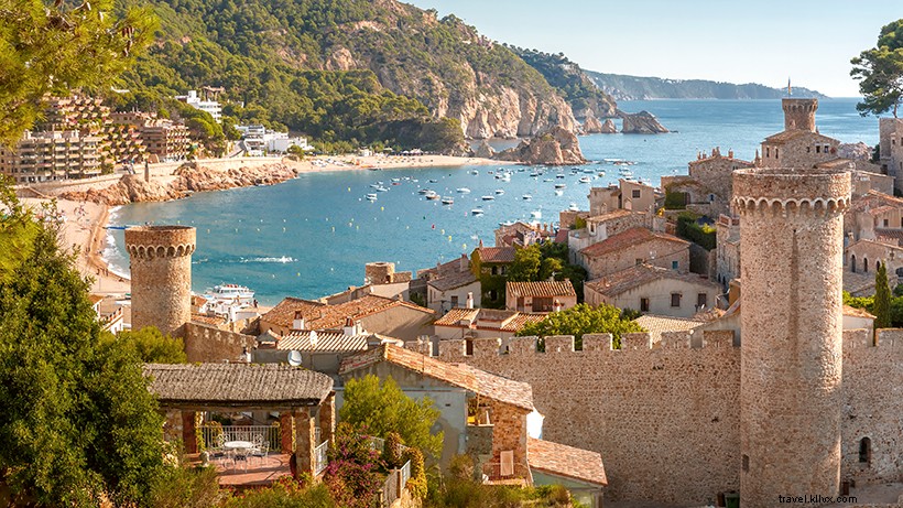 25 Iconic Game of Thrones Filming Locations You Can Visit Today