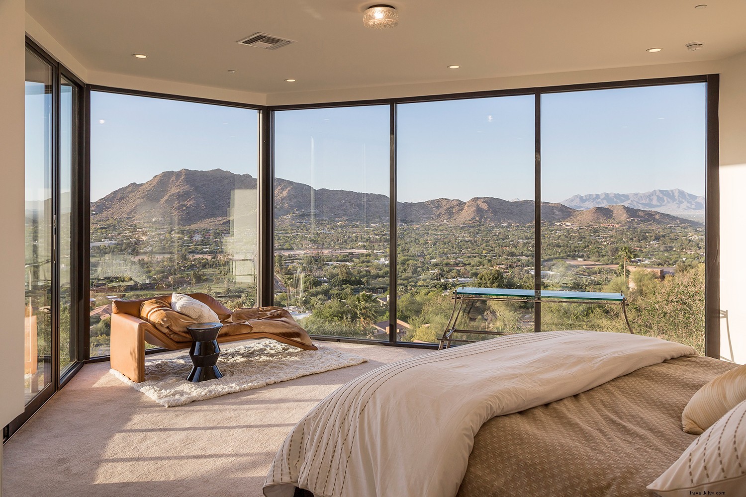 16 Luxurious Hotel Suites Favored by Celebrities Worldwide