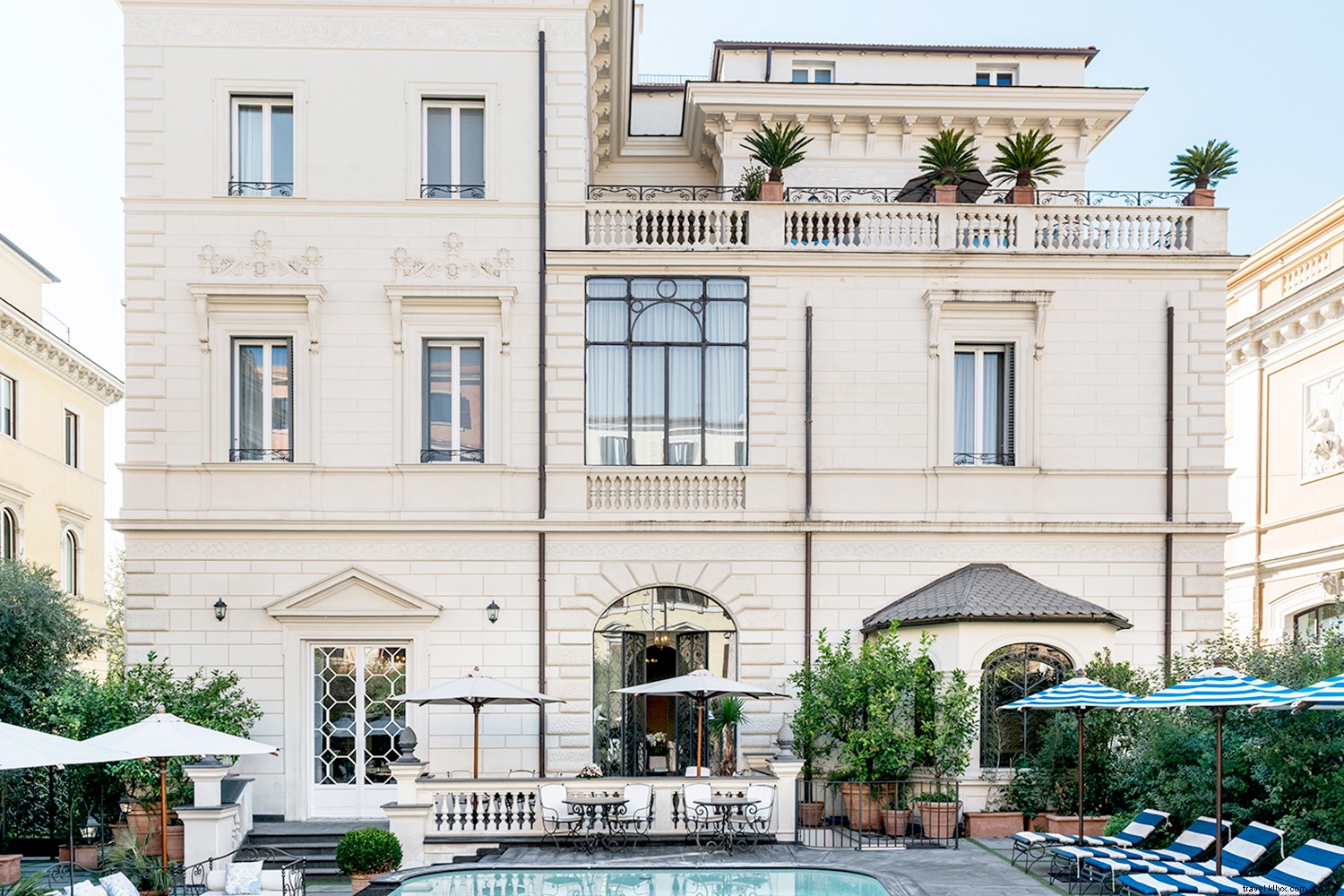 16 Luxurious Hotel Suites Favored by Celebrities Worldwide