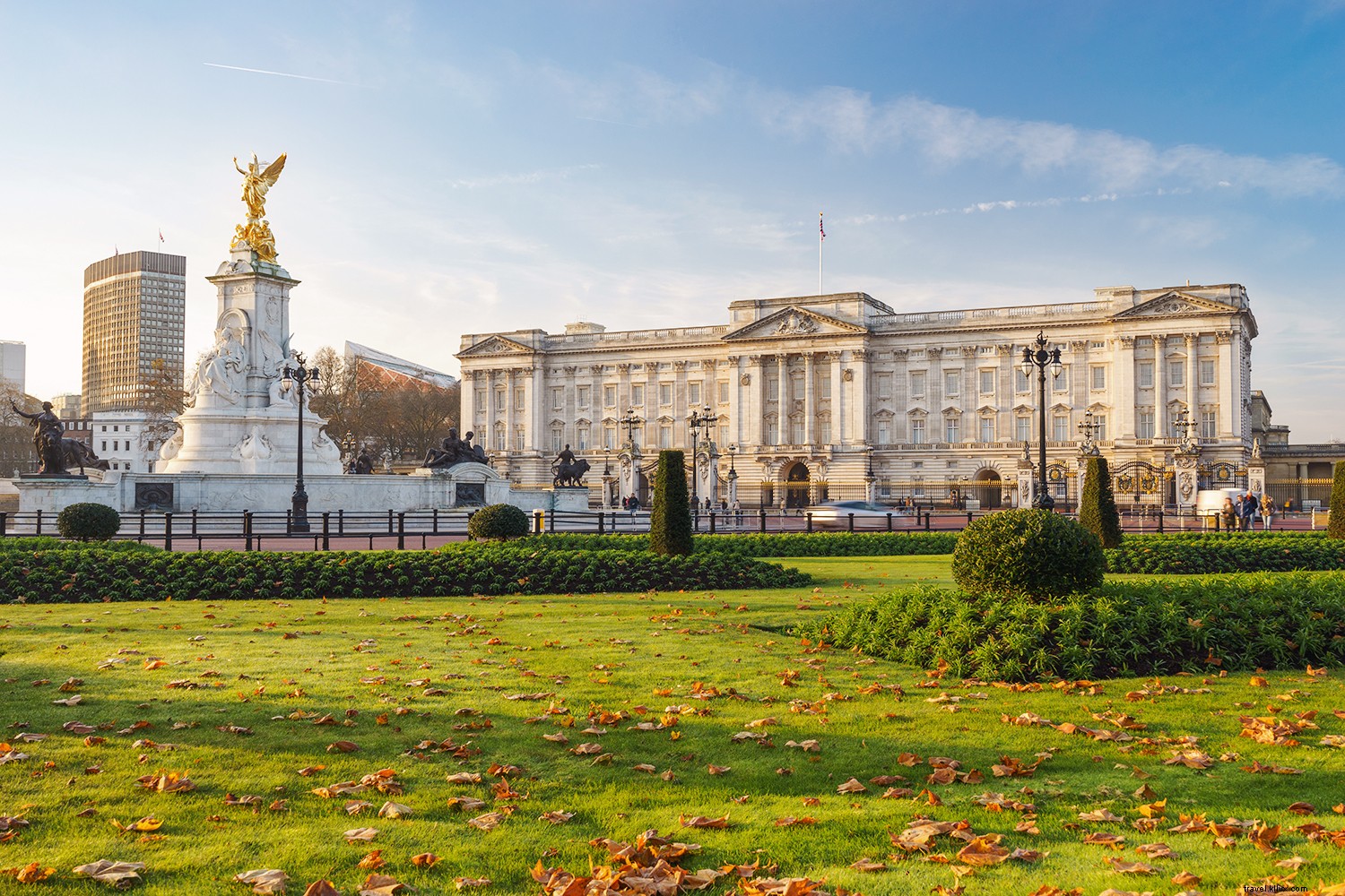 England 2019: Follow Legends  Footsteps with Queen Victoria, Beatles, Wordsworth, Keats & Churchill Anniversaries