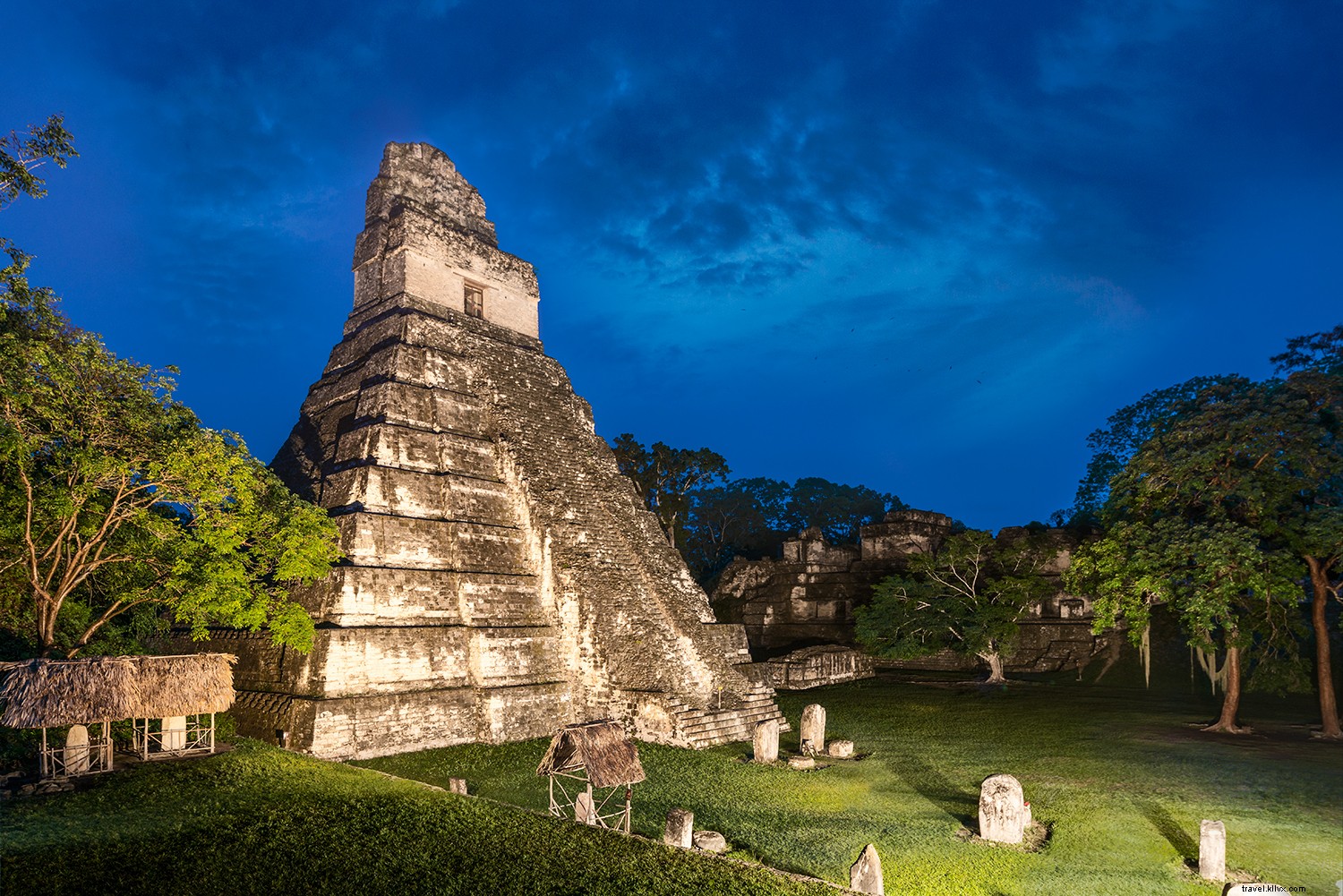 Guatemala Travel Guide: Why Antigua, Lake Atitlán, Tikal & Semuc Champey Are Must-Visits