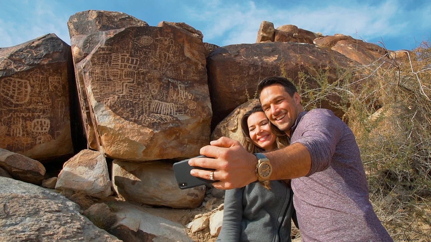 Ultimate Romantic Couples  Getaway in Laughlin: A Perfect 2-Day Itinerary