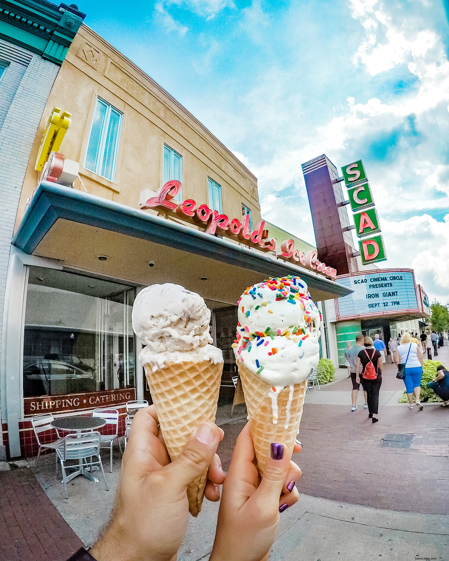 10 Timeless Reasons Savannah s Southern Charm Keeps Drawing Visitors Back