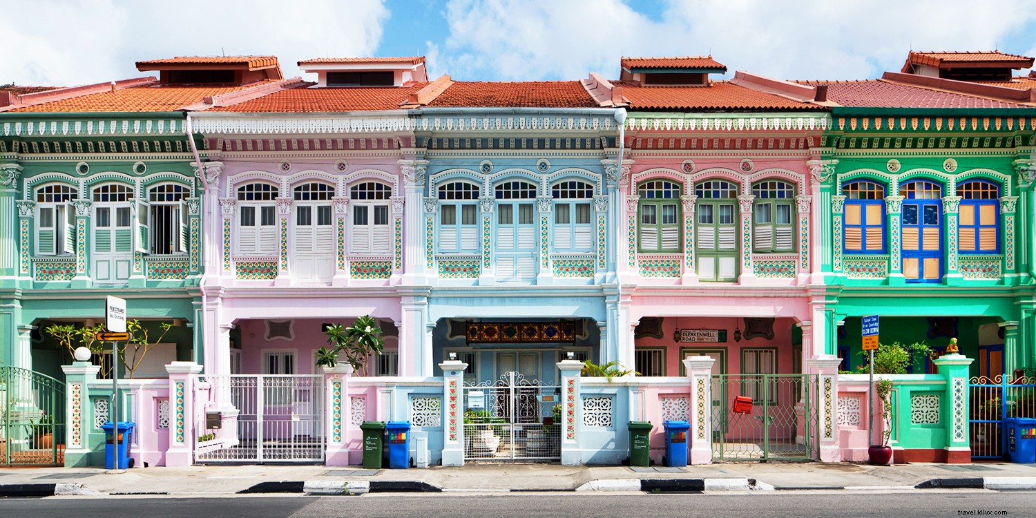 Live the  Crazy Rich Asians  Dream: Insider Guide to Singapore s Luxe Experiences for Any Budget