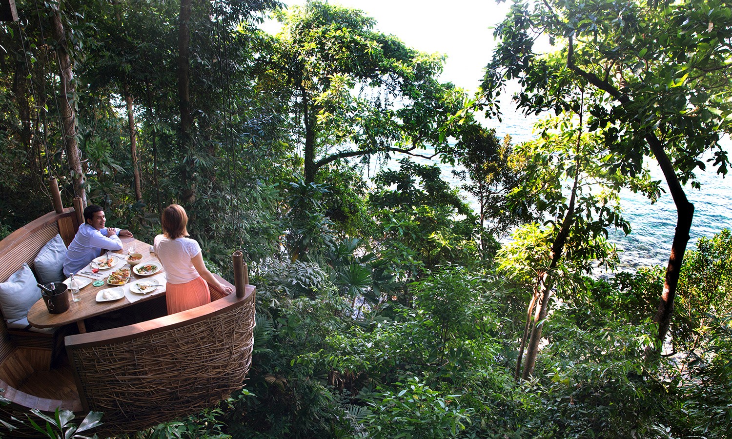 8 Extraordinary Remote Restaurants Worth the Epic Journey