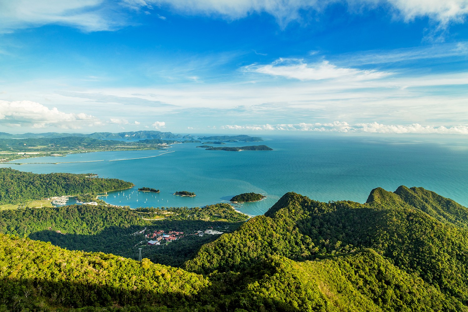 Explore Southeast Asia Like Early Discoverers: 10 Iconic Stops on a Star Clippers Tall Ship Cruise