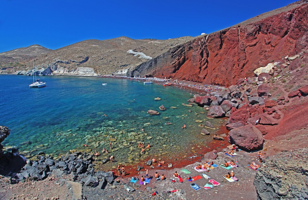 Discover 10 Stunning Colorful Beaches Around the World
