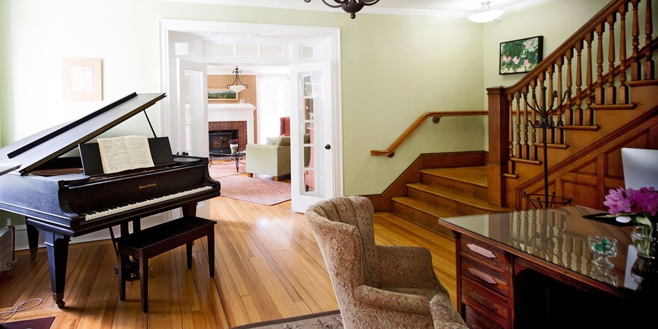 Celebrate National Beer Day: America s Top Brewing Cities for Craft Beer Lovers