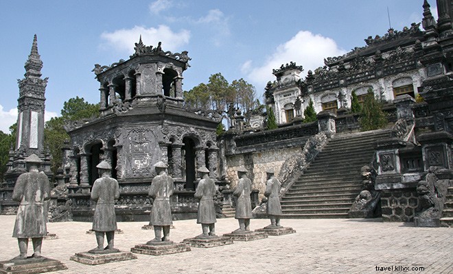 10 Iconic Ancient Ruins: Must-Visit Historical Sites for Your Travel Bucket List