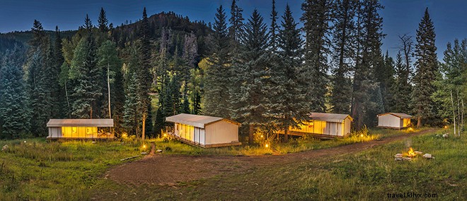 Top Luxury Glamping Experiences in the US: Ultimate Nature Escapes with High-End Comforts