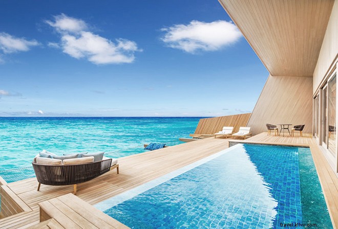 St. Regis Maldives Vommuli Resort: The Grande Dame of Overwater Bungalows