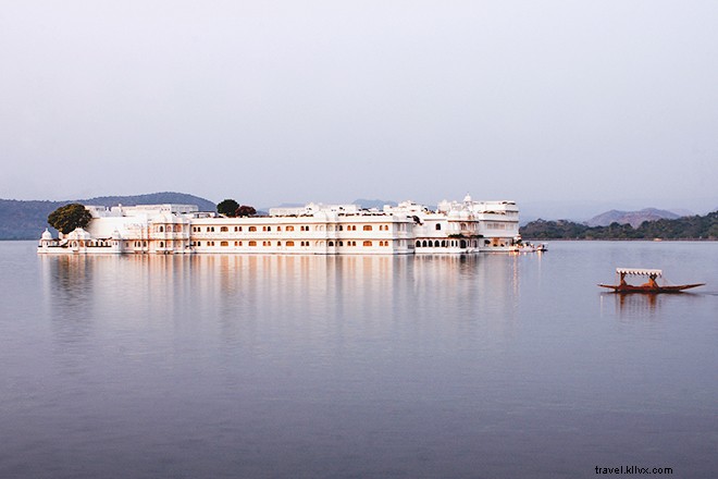 9 Extraordinary Floating Hotels Around the World