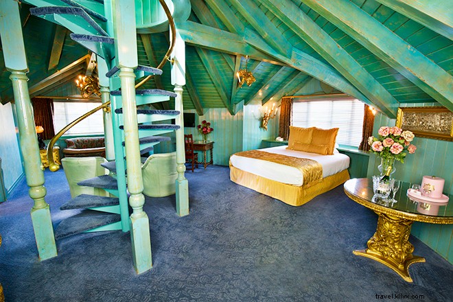 9 of the World s Most Extraordinary and Unique Hotel Rooms