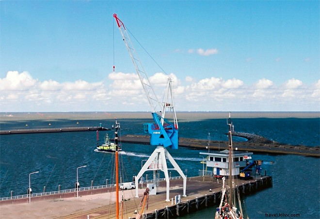 9 of the World s Most Extraordinary and Unique Hotel Rooms