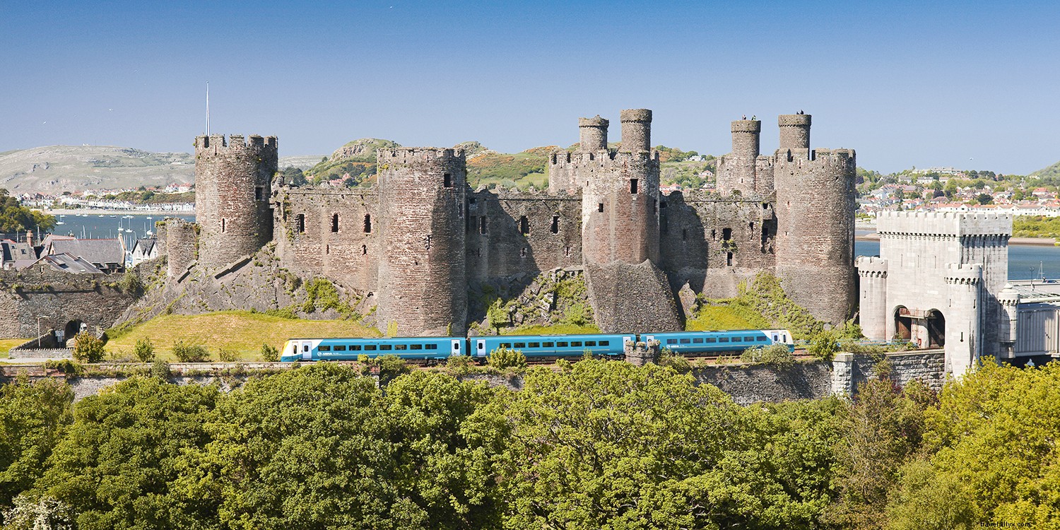 Explore Britain by Rail: The Ultimate Guide to Scenic Train Journeys from London