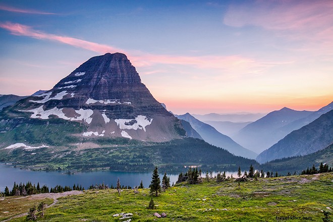 9 Iconic U.S. Hiking Trails: Breathtaking Adventures Without Leaving the Country