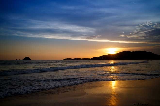 Escape to Paradise: Top Ways to Unwind in Zihuatanejo and Ixtapa, Mexico