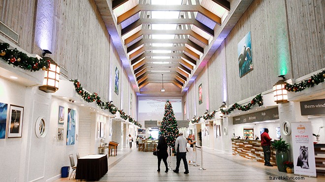 11 Enchanting Hotels for a Magical Christmas Celebration in Your Room