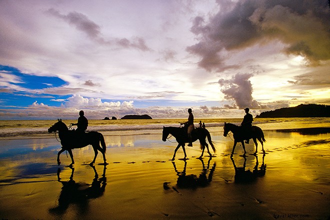 7 Ultimate Ways to Unwind and Relax in Costa Rica