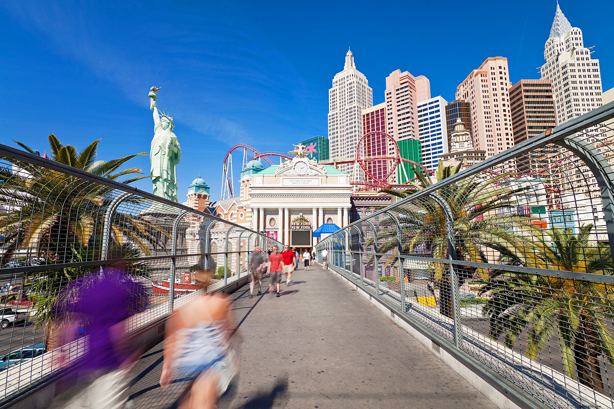 Best Off-Peak Travel Times for Budget Travelers: Save Big on Top Destinations