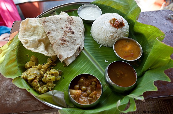 Singapore s Culinary Paradise: Essential Guide to Iconic Dishes and Dining Experiences