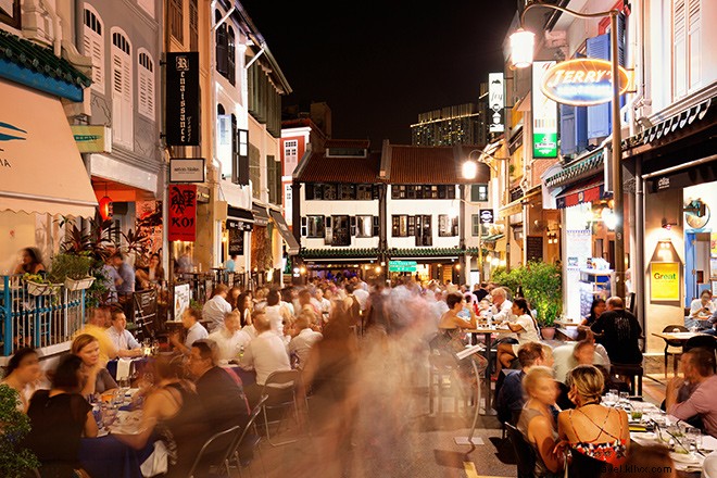 Singapore s Culinary Paradise: Essential Guide to Iconic Dishes and Dining Experiences